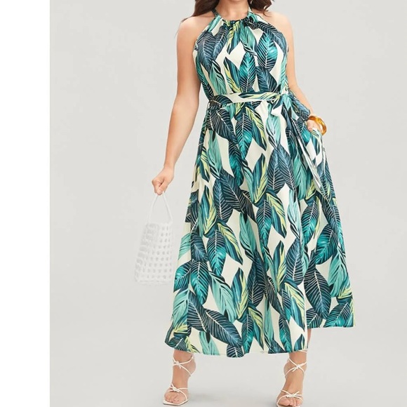 BloomChic Dresses & Skirts - BloomChic Tropical Print Knotted Ruffles Belted Halter Dress Size 22/24 NWT